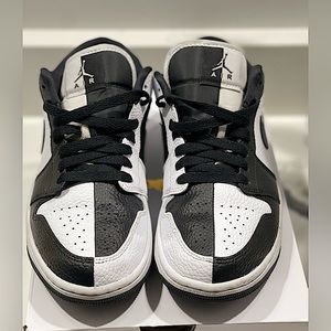Air Jordan 1 Low SE White/Black Black/White Women’s Size:8
